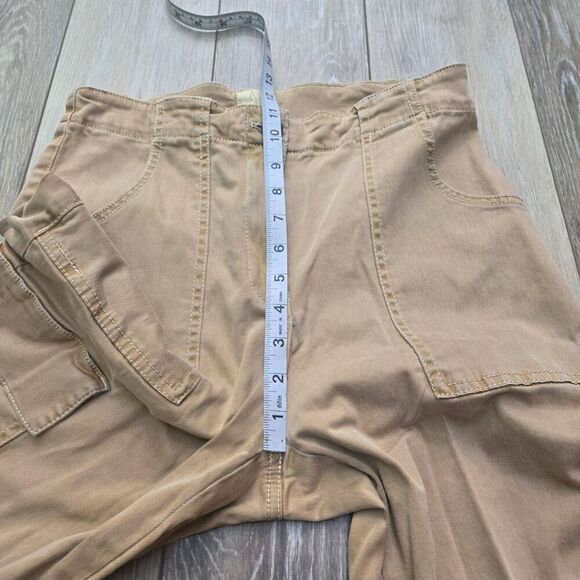Joie tan cargo pants cotton tencel blend high waist worn in comfort size 6 - Picture 9 of 14